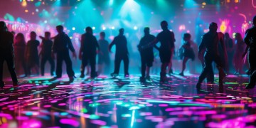 夜店里奥奥奥的歌究竟是什么？