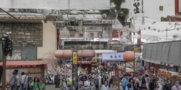 怨恨的人会心寒吗究竟出自哪首歌？